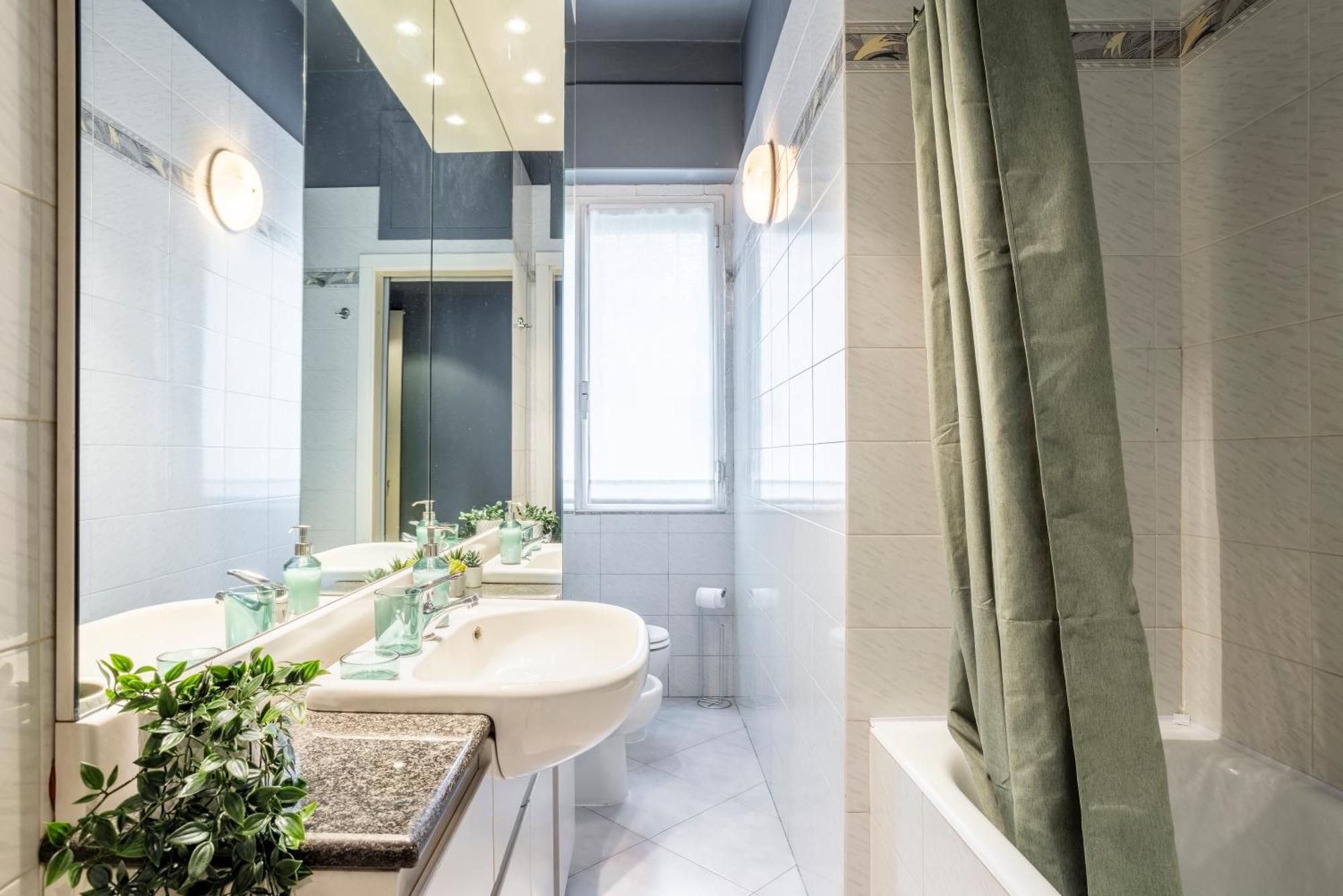Milano City - 10 Minutes To Duomo And Train Station Ngoại thất bức ảnh